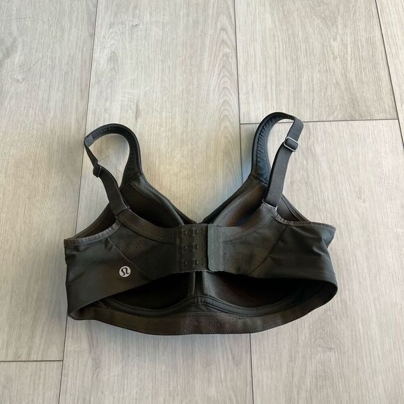 Lukulemon women bra size 32D - Picture 2 of 5